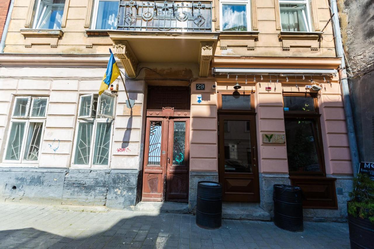 Квартира На Вулиці Федорова 29 Біля Площі Ринок Підвальна Lviv Luaran gambar