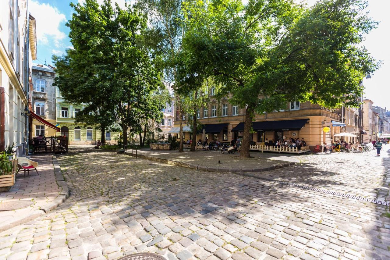 Квартира На Вулиці Федорова 29 Біля Площі Ринок Підвальна Lviv Luaran gambar