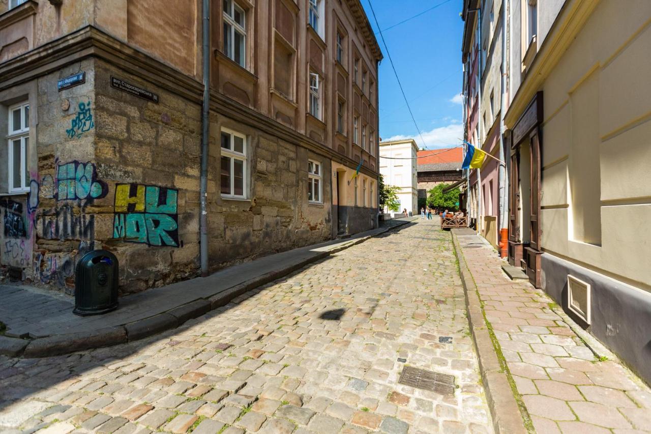 Квартира На Вулиці Федорова 29 Біля Площі Ринок Підвальна Lviv Luaran gambar